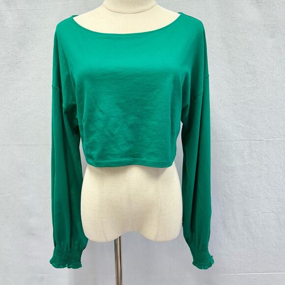 Aritza Wilfred Green Enzo Smocked Cuff Long Sleeve Crop Top Size Large Cotton
⁩ - Picture 2 of 14